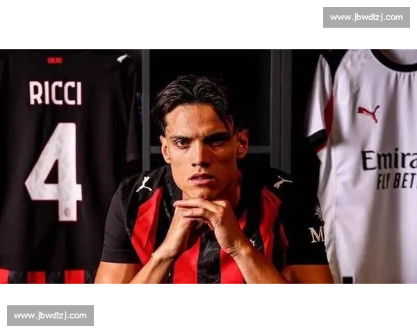 米兰领跑 19 岁天才边锋争夺战：意丙新星成红黑军团夏窗重点目标